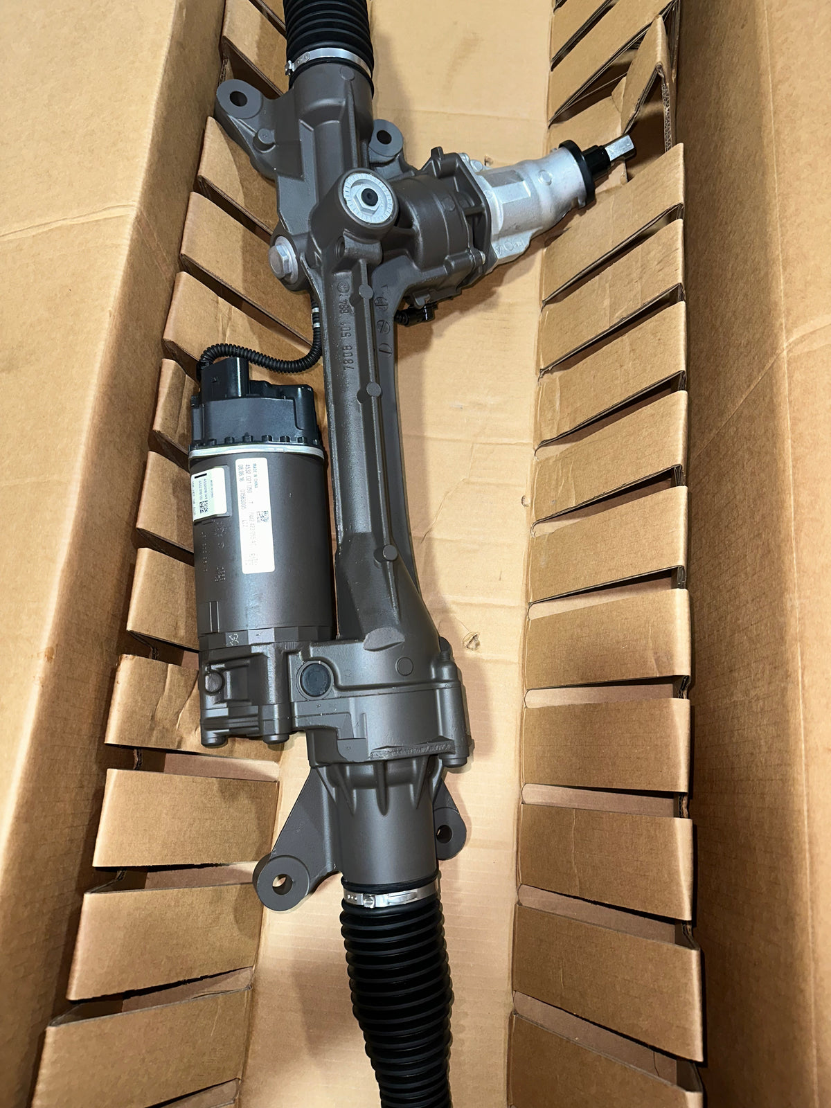 Casetă de direcție asistată electric RHD pentru Audi A4 B9 A5 F5 S4 RS4 S5 RS5 2016-2022 OE 8W2423055AC 8W2423055AE 8W2423055AG