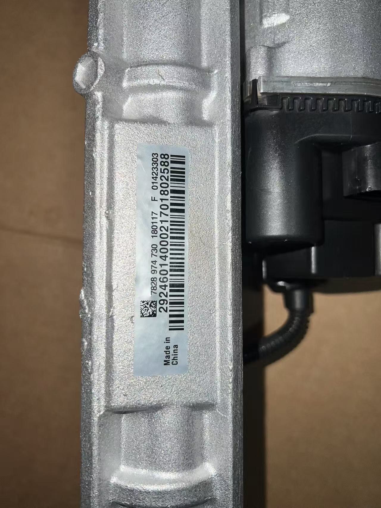 2015-2019 Mercedes Benz GLE450 GLE43 Rack and Pinion Assembly A2924601400