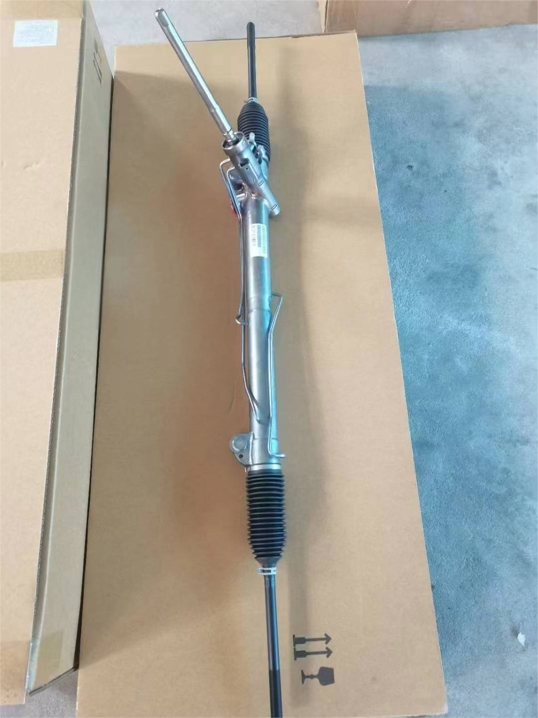 Ansamblu de cremalieră de direcție asistată LHD pentru Land Rover LR2 (L359) 2008-2015 LR024574 LR033928 BH523A500AC