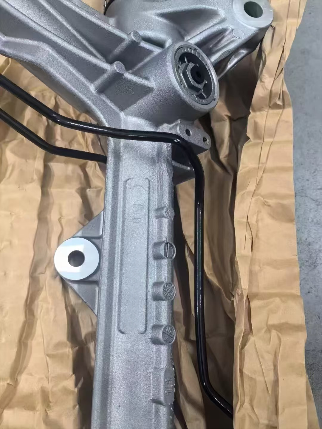 ชุดแร็กพวงมาลัยเพาเวอร์ไฮดรอลิก LHD สำหรับ BMW 5 GT F07 7 Series F01 F02 OEM 32106795222 32106797295 32106785474