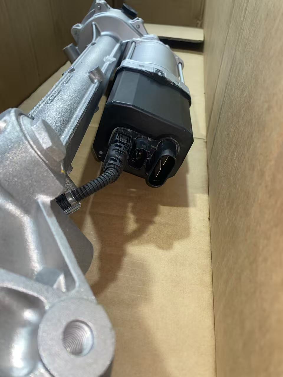 Casetă de direcție electrică LHD pentru BMW X3 F25 LH OE 32105A24380 32106889082 32106874313