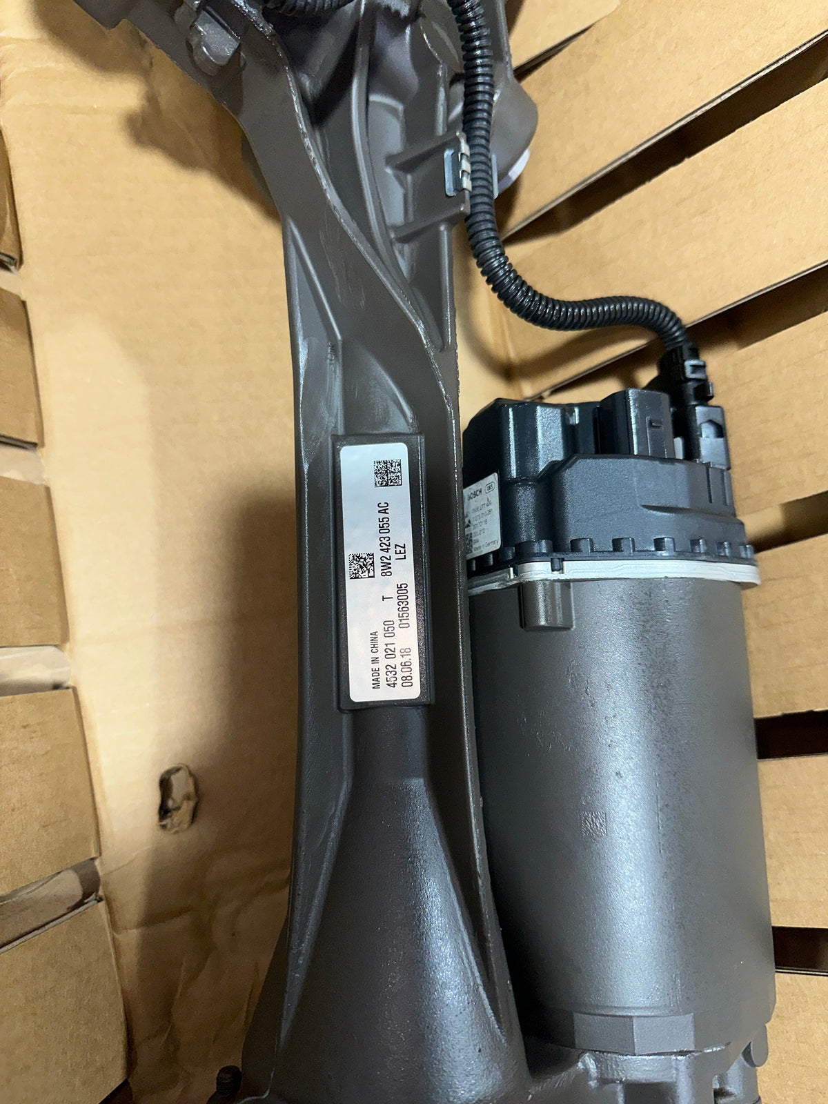 Casetă de direcție asistată electric RHD pentru Audi A4 B9 A5 F5 S4 RS4 S5 RS5 2016-2022 OE 8W2423055AC 8W2423055AE 8W2423055AG