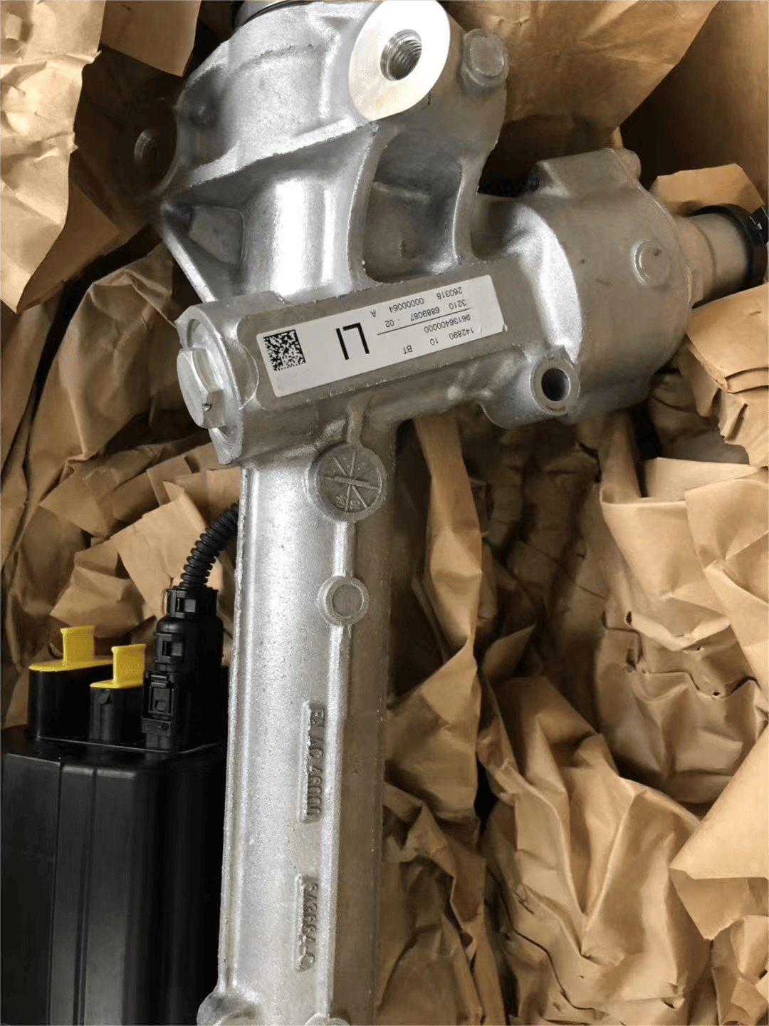 Power steering gearbox for BMW X4 F26