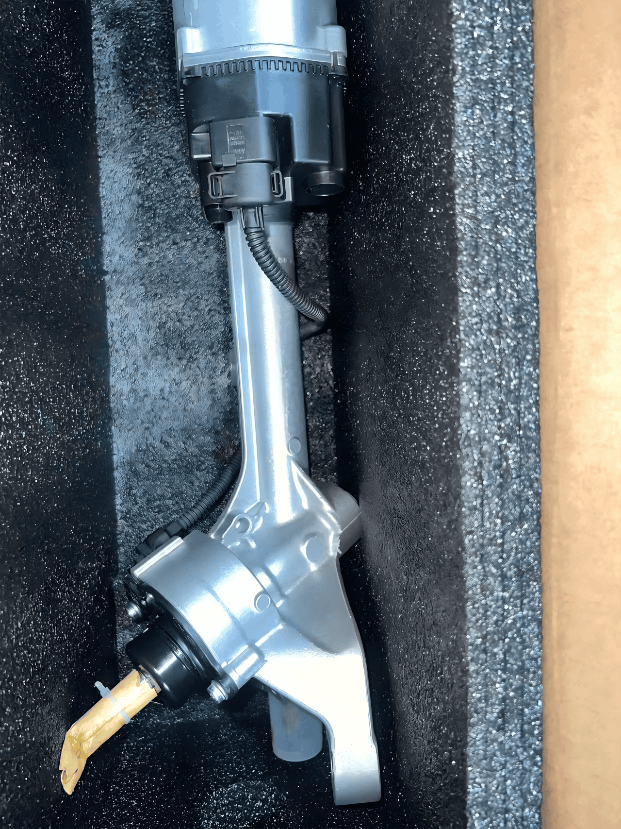 electric power steering gear rack for range rover L494